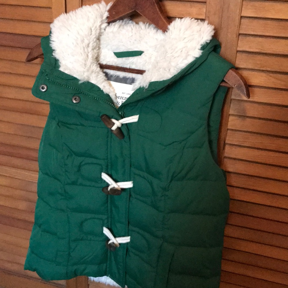 Kelly green vest